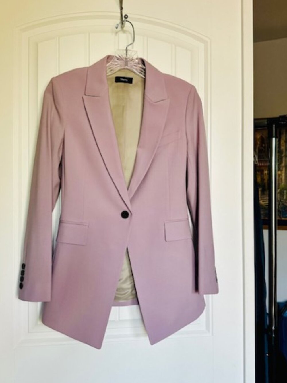 Theory brand Etiennette Blazer in Lavender size 00